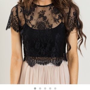 Maniju short sleeve black lace top